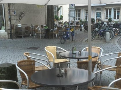 照片: Café im Hirsch